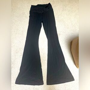 Aerie Offline Flared Leggings - Crossed Waist